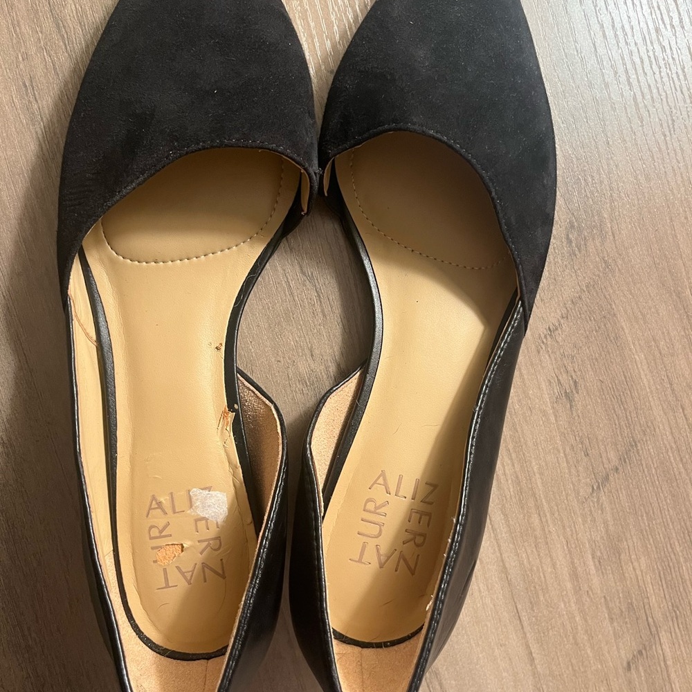 Naturalizer Black Flats Elegant Loafers
